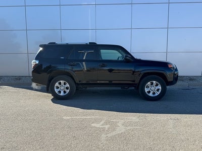 2024 Toyota 4Runner SR5 4WD