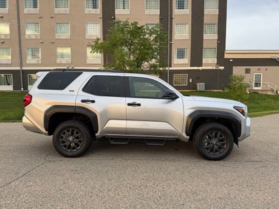 2025 Toyota 4Runner SR5 4WD