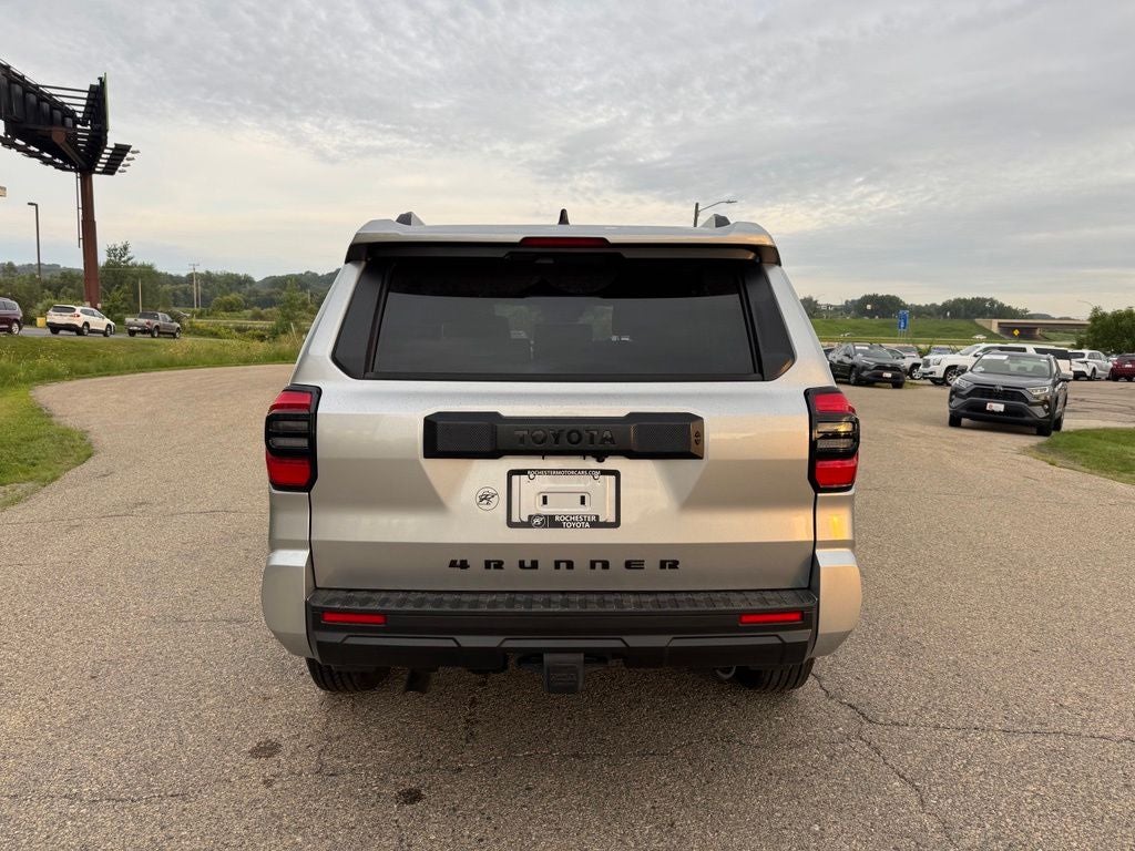 2025 Toyota 4Runner SR5 4WD