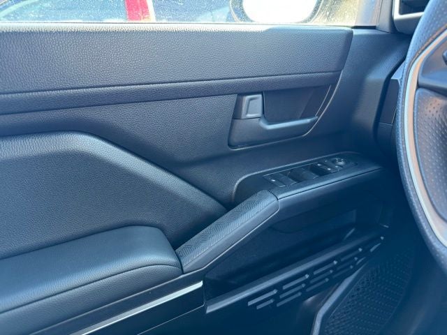 2025 Toyota 4Runner SR5 4WD