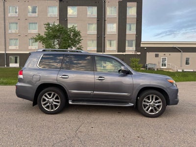 2014 Lexus LX 570 4WD