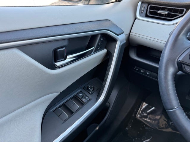 2019 Toyota RAV4 XLE Premium AWD