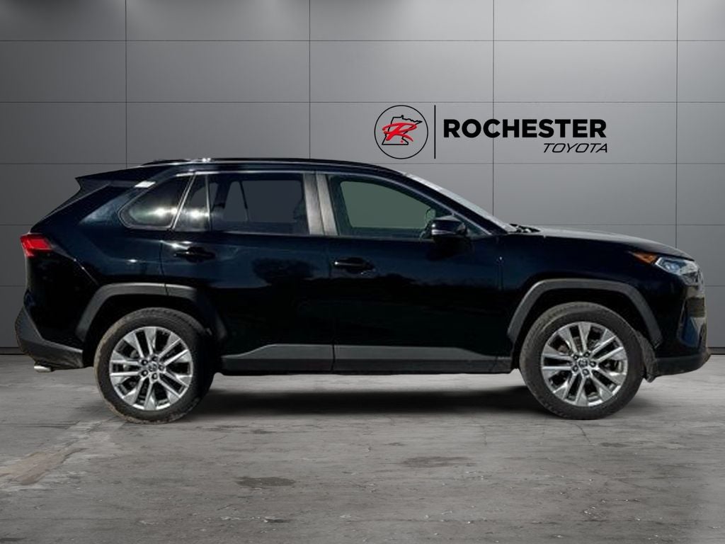 2019 Toyota RAV4 XLE Premium AWD