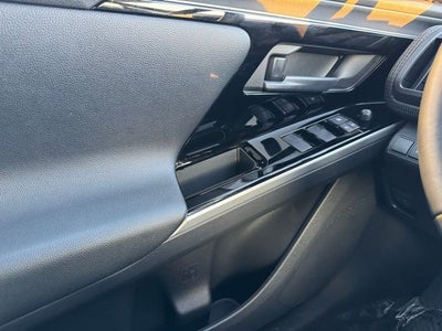 2023 Toyota bZ4X XLE FWD