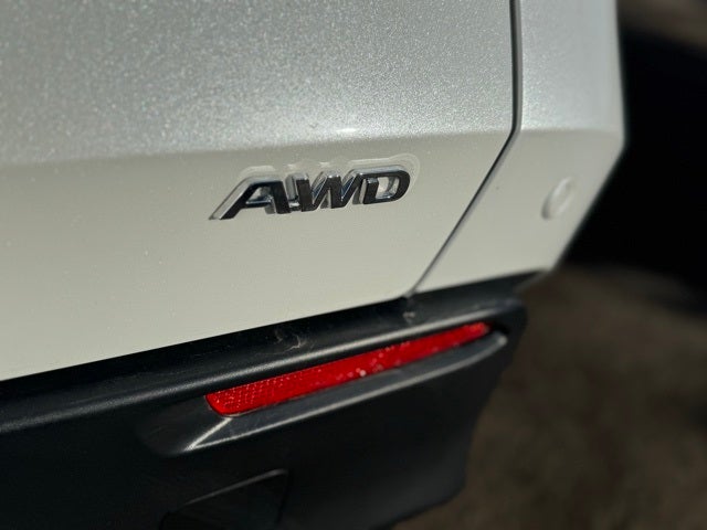 2024 Toyota bZ4X Limited AWD