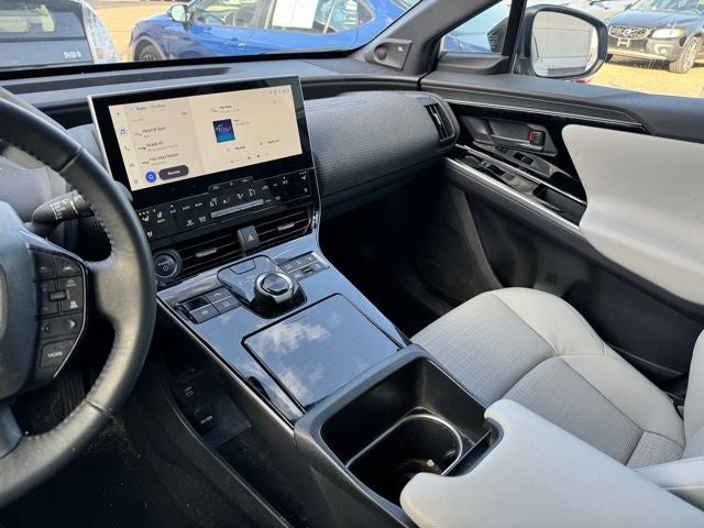 2024 Toyota bZ4X Limited AWD