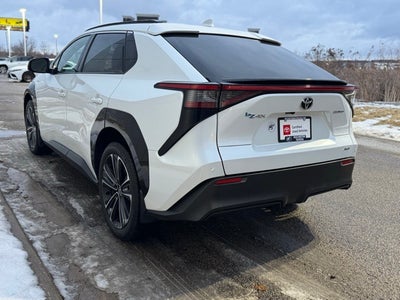 2023 Toyota bZ4X Limited AWD