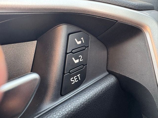 2025 Toyota RAV4 Hybrid XLE Premium AWD