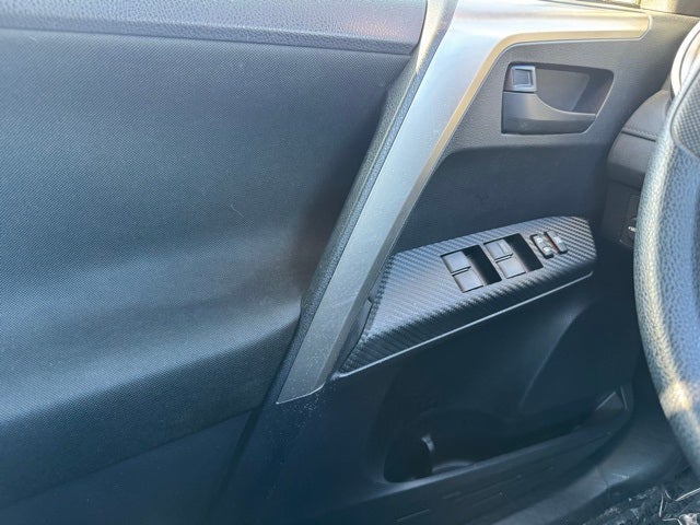 2015 Toyota RAV4 LE AWD