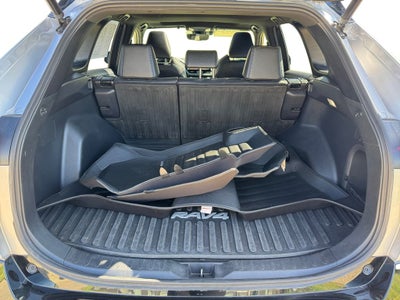 2022 Toyota RAV4 Hybrid XSE AWD