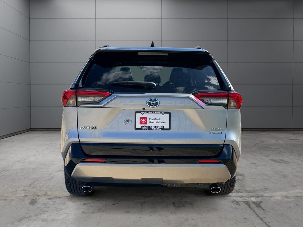 2022 Toyota RAV4 Hybrid XSE AWD
