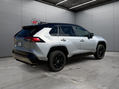 2022 Toyota RAV4 Hybrid XSE AWD