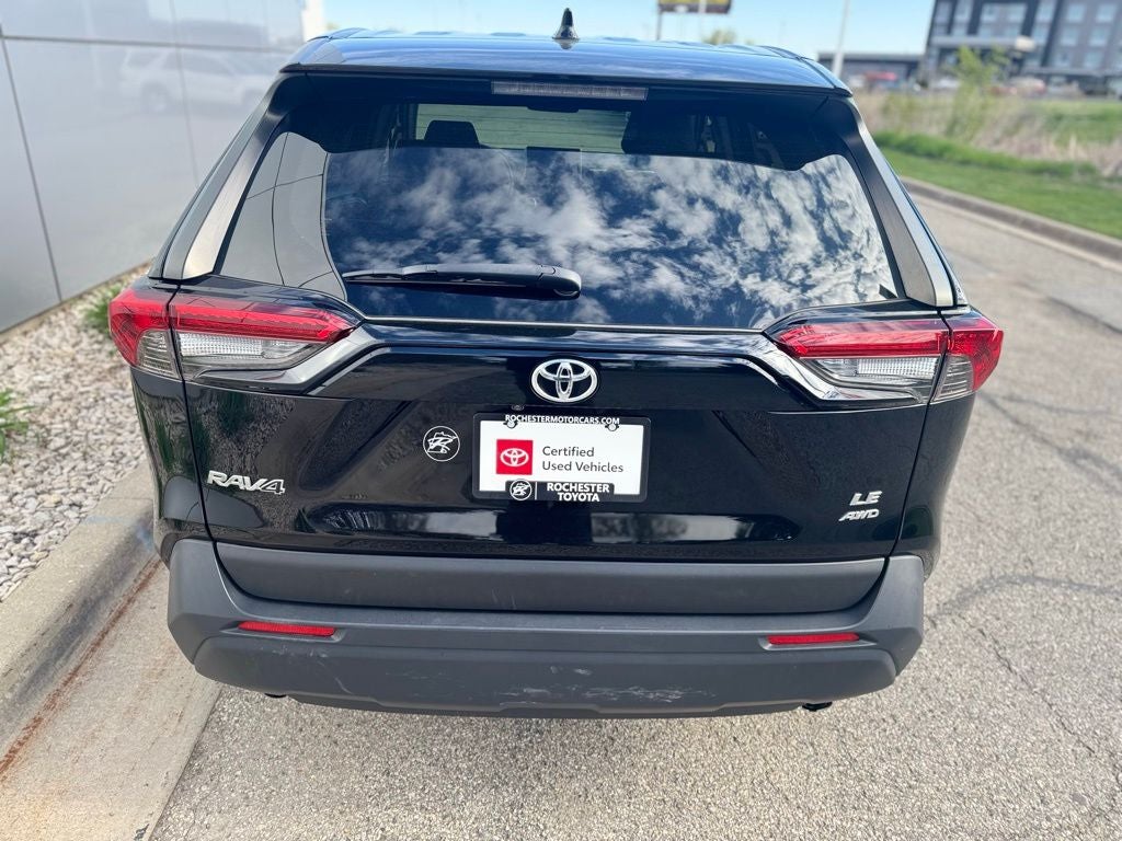 2023 Toyota RAV4 LE AWD