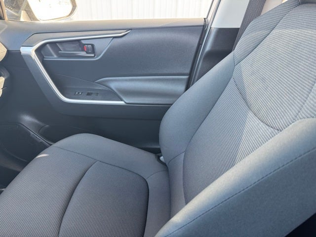 2019 Toyota RAV4 Hybrid LE AWD