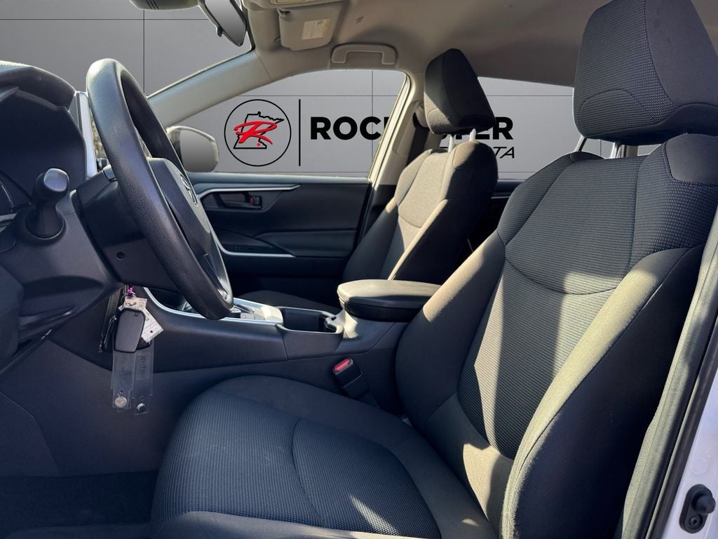 2024 Toyota RAV4 Hybrid LE AWD