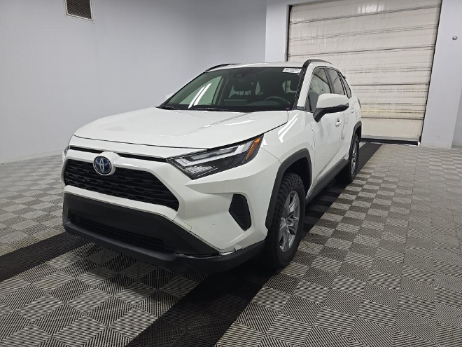2024 Toyota RAV4 Hybrid LE AWD