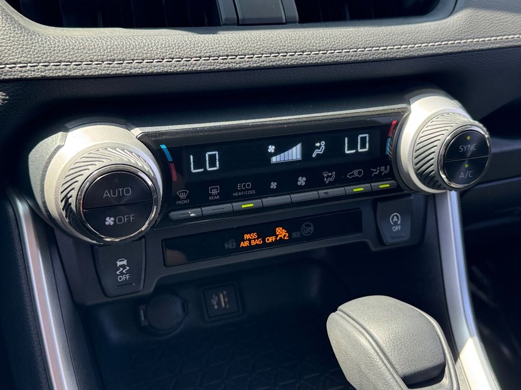 2023 Toyota RAV4 XLE AWD