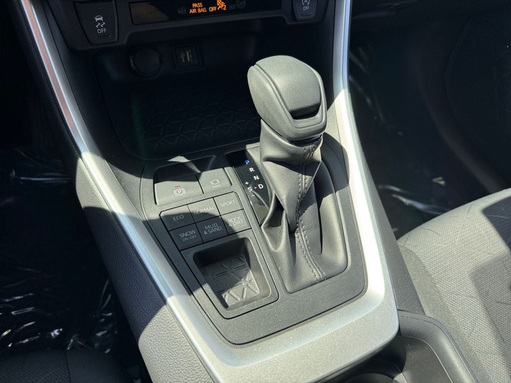 2023 Toyota RAV4 XLE AWD