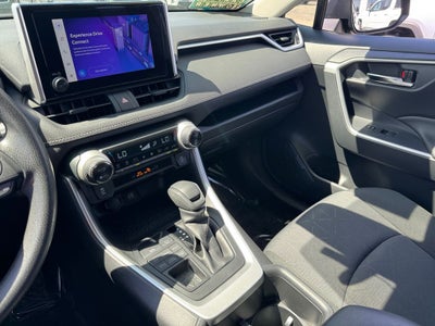 2023 Toyota RAV4 XLE AWD