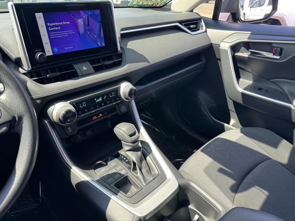 2023 Toyota RAV4 XLE AWD