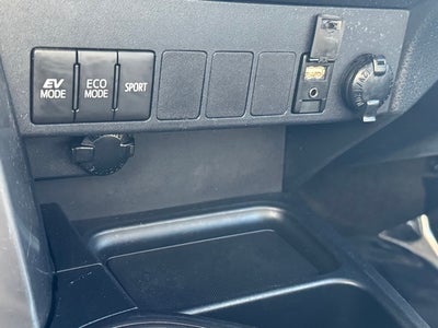 2018 Toyota RAV4 Hybrid LE AWD