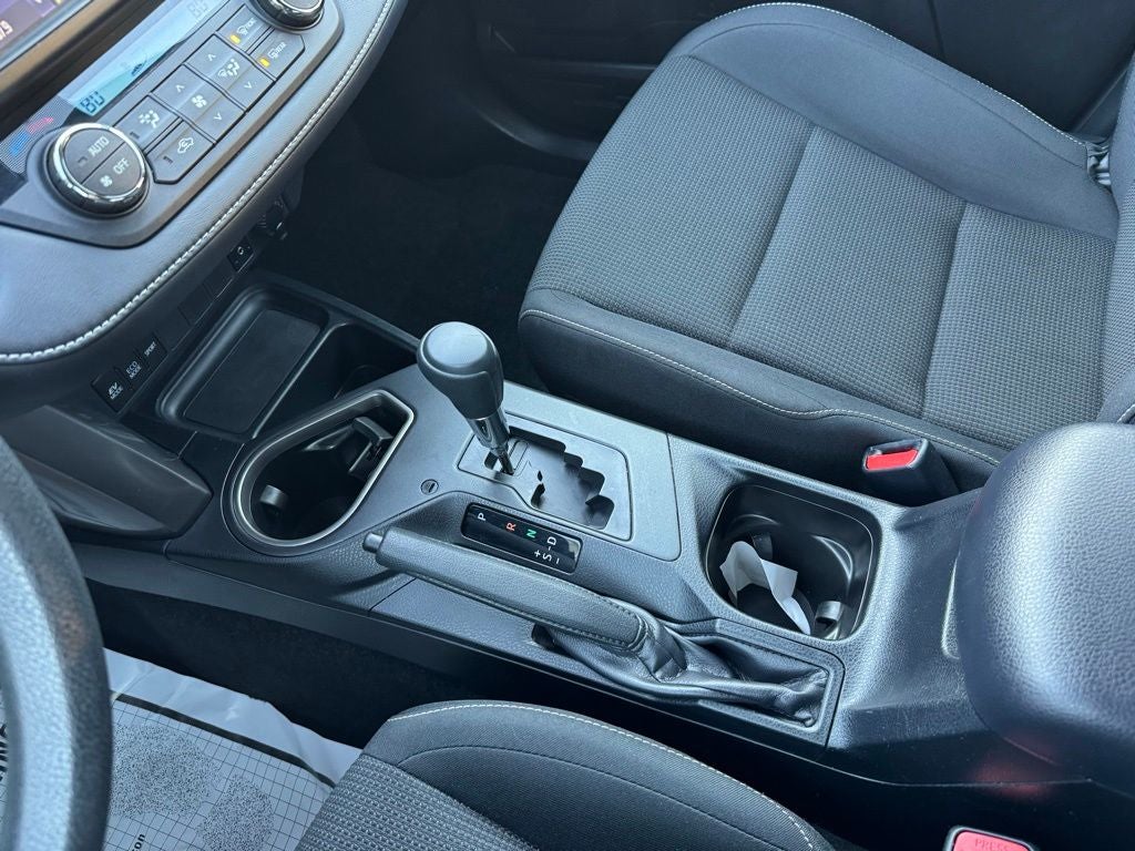 2018 Toyota RAV4 Hybrid LE AWD