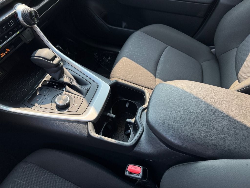 2025 Toyota RAV4 Hybrid XLE AWD