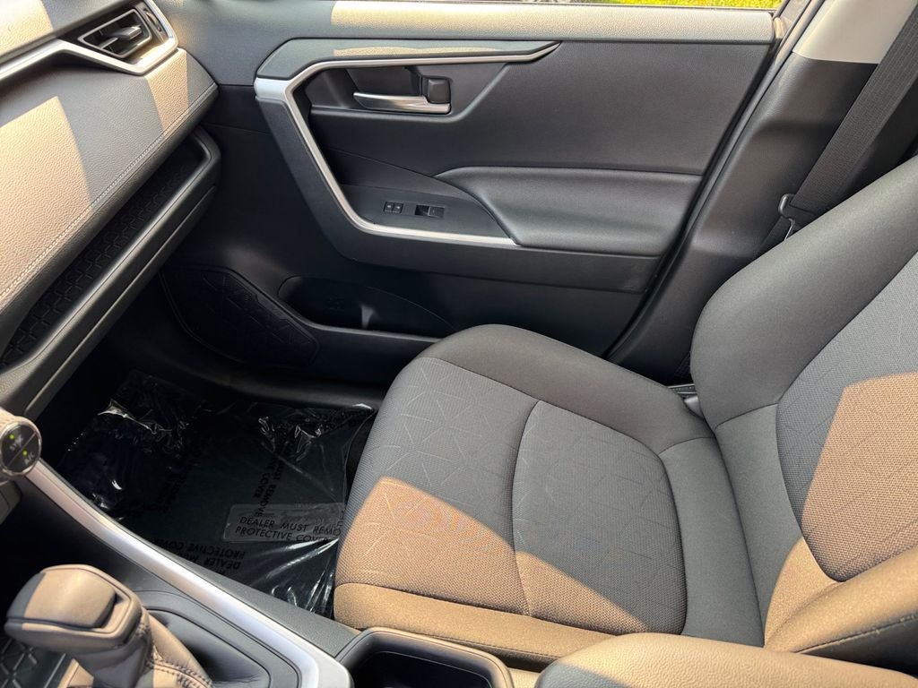 2025 Toyota RAV4 Hybrid XLE AWD