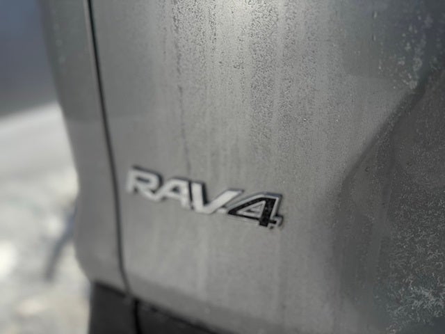 2025 Toyota RAV4 Hybrid XLE AWD