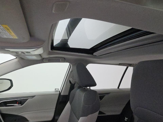 2025 Toyota RAV4 Hybrid XLE AWD