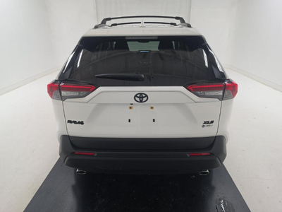 2025 Toyota RAV4 Hybrid XLE AWD