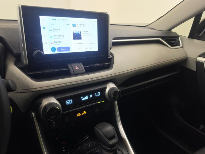 2025 Toyota RAV4 Hybrid XLE AWD