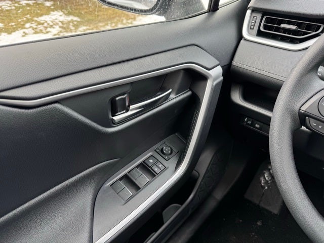 2025 Toyota RAV4 Hybrid XLE AWD