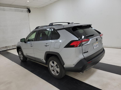 2025 Toyota RAV4 Hybrid XLE AWD