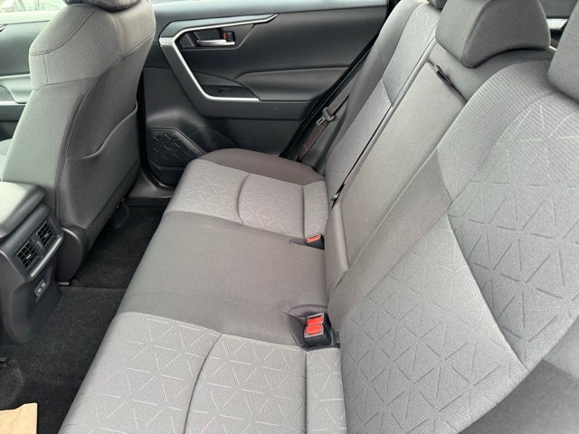 2025 Toyota RAV4 Hybrid XLE AWD