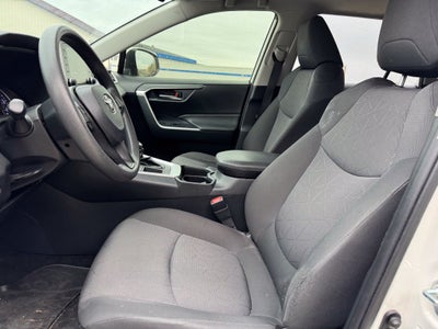 2019 Toyota RAV4 XLE FWD