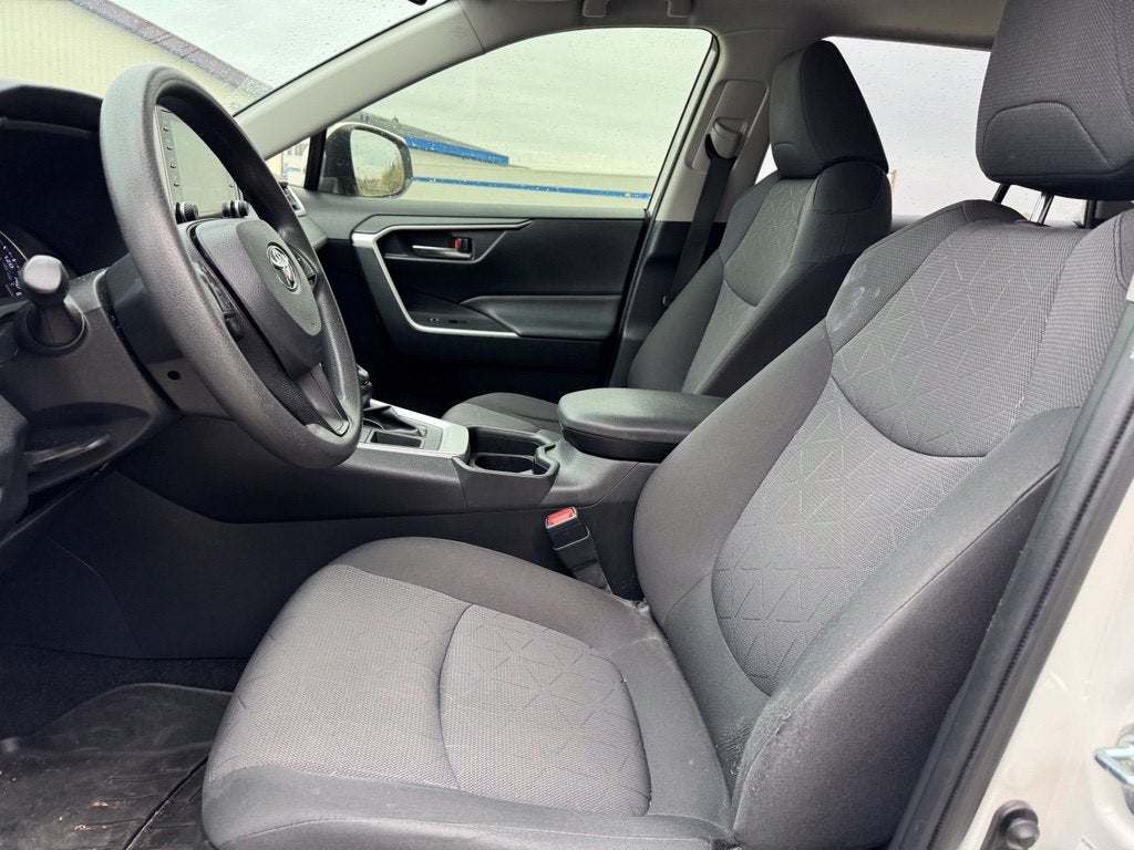2019 Toyota RAV4 XLE FWD