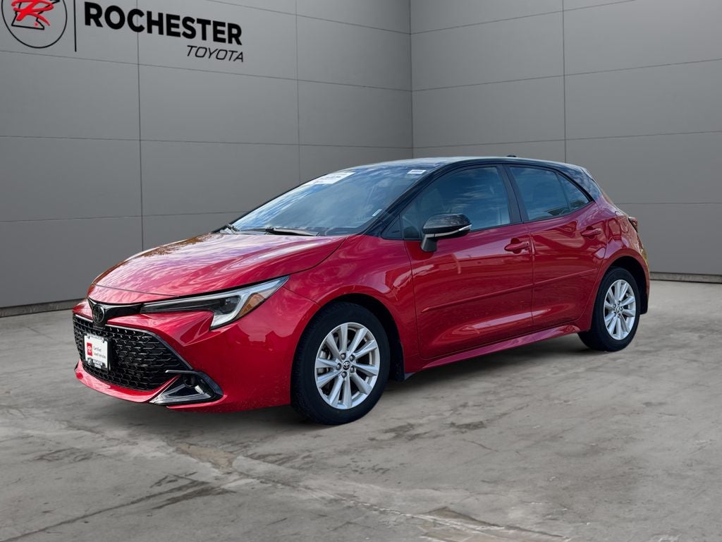 2023 Toyota Corolla Hatchback SE FWD