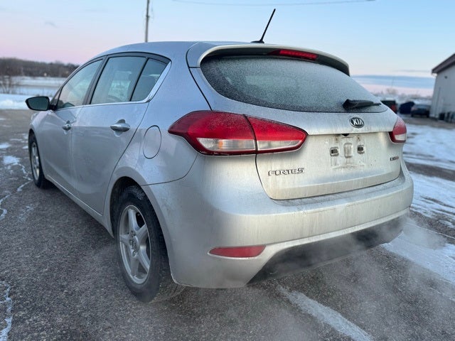 2015 Kia Forte5 EX FWD