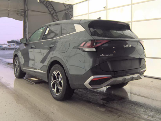 2024 Kia Sportage LX AWD