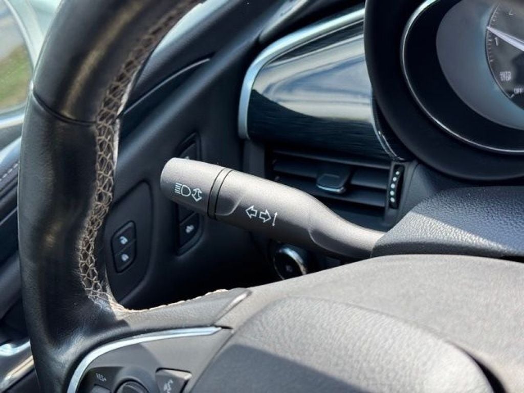 2017 Buick Envision Essence AWD