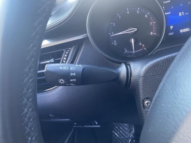 2018 Toyota C-HR XLE FWD