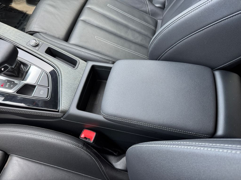 2022 Audi A4 45 S line Premium Plus quattro