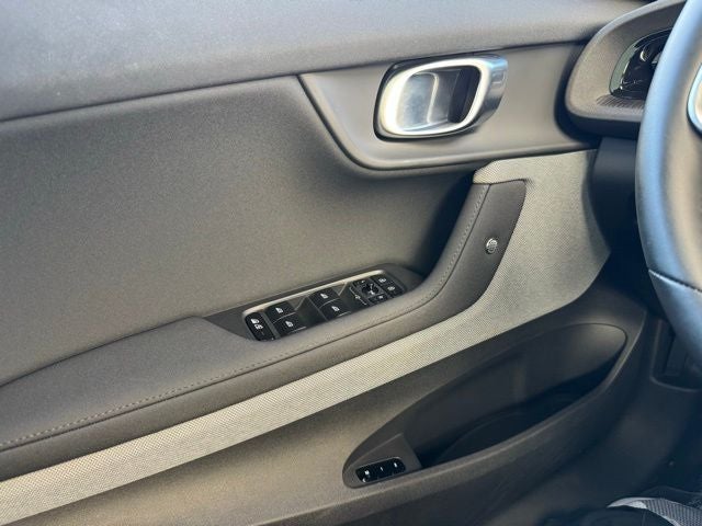 2023 Polestar 2 Long Range Dual Motor Plus AWD