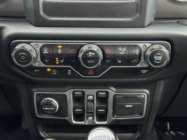 2018 Jeep Wrangler Unlimited Sahara Lifted w/ Heated Steering Wheel + 3 Piece Hard Top