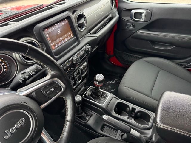 2018 Jeep Wrangler Unlimited Sahara Lifted w/ Heated Steering Wheel + 3 Piece Hard Top