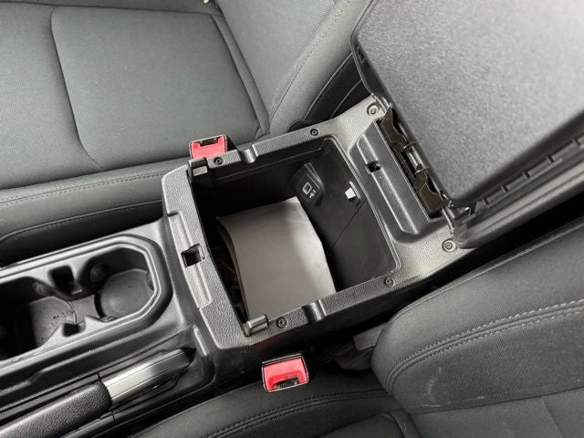 2018 Jeep Wrangler Unlimited Sahara Lifted w/ Heated Steering Wheel + 3 Piece Hard Top