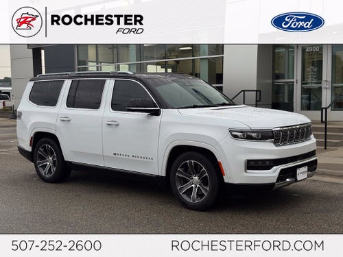 2023 Jeep Grand Wagoneer Base