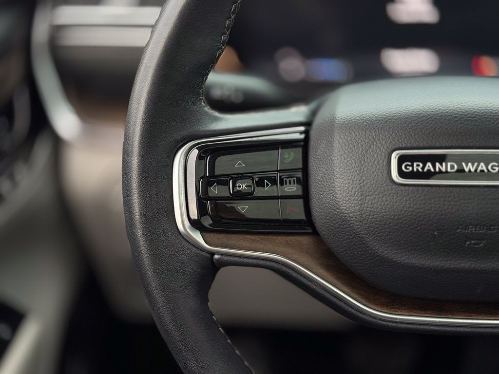 2023 Jeep Grand Wagoneer Base