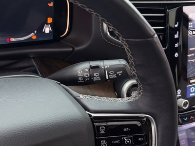 2023 Jeep Grand Wagoneer Base